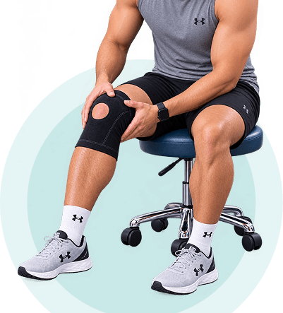 Athlete wearing a knee support, highlighting sports recovery supported by compression therapy